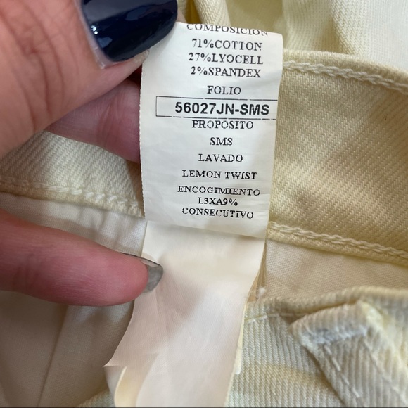 NWT Joe’s Jeans Callie Yellow Cropped Bootcut - Picture 6 of 8